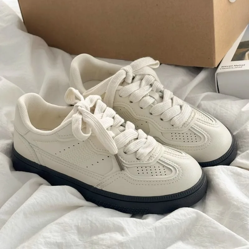 Outdoor Sports Shoes - Модные дышащие белые туфли, повседневные женские