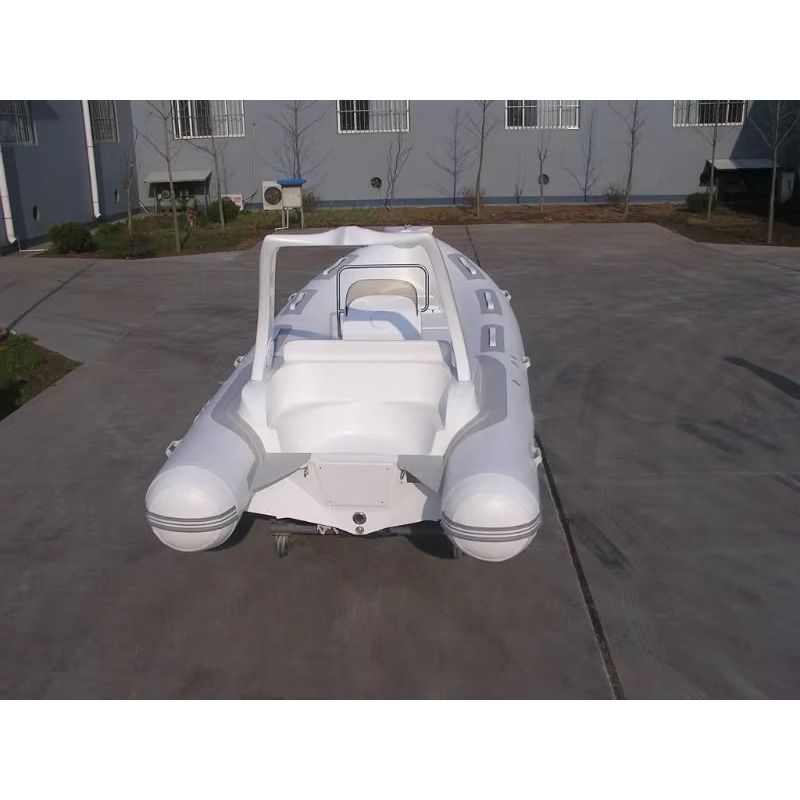 Надувная лодка RIB520C с центр – обзор и цена Outdoor Sports Center
